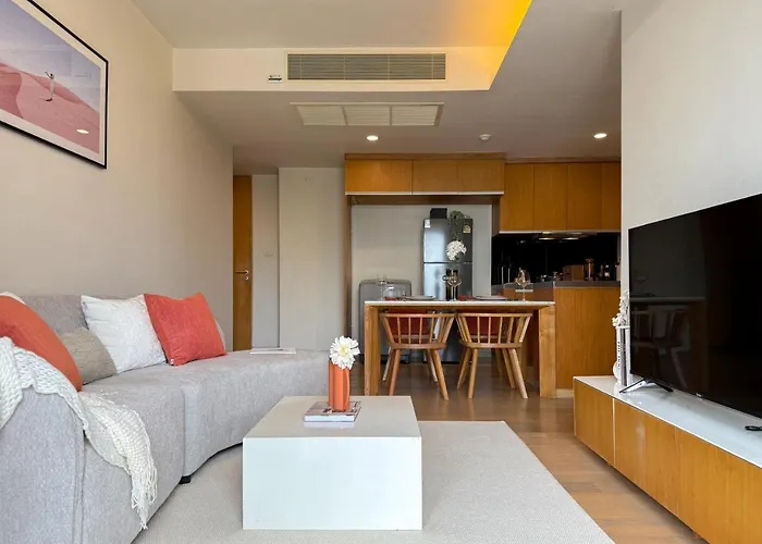 Expansive Luxury 2br - Ultra Fast Wifi - Phrom Phong